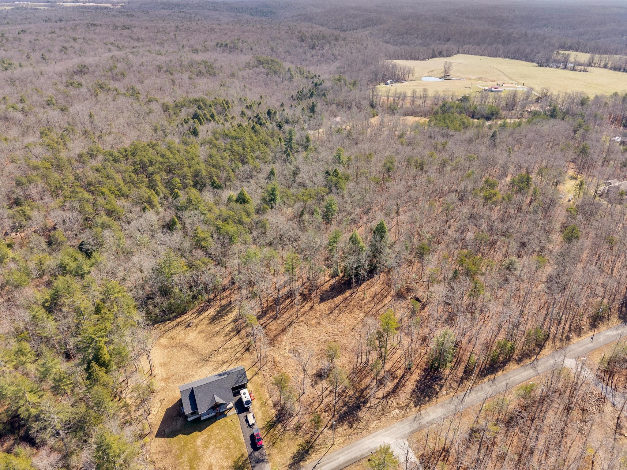 911 Spearhead Circle Clarkrange TN 38553