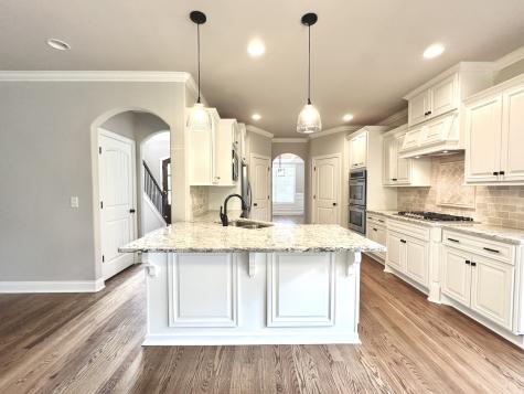 7027 Salmon Run Spring Hill TN 37174