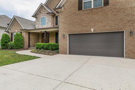 7027 Salmon Run Spring Hill TN 37174