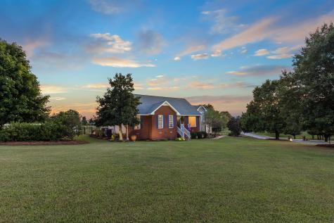 2034 Skyhawk Court White House TN 37188