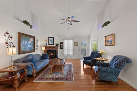 2034 Skyhawk Court White House TN 37188