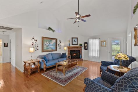 2034 Skyhawk Court White House TN 37188
