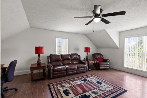 2034 Skyhawk Court White House TN 37188