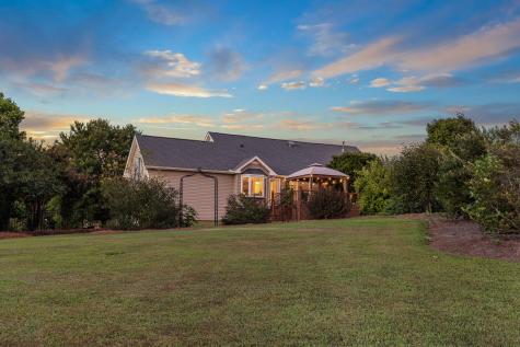 2034 Skyhawk Court White House TN 37188