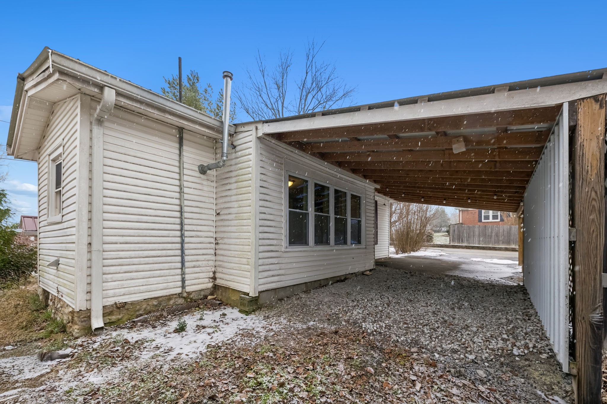 203 Hull Avenue Carthage TN 37030