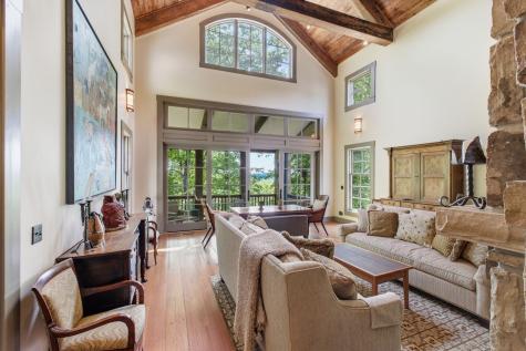 167 Pollywood Lane Sewanee TN 37375