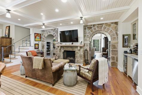 167 Pollywood Lane Sewanee TN 37375