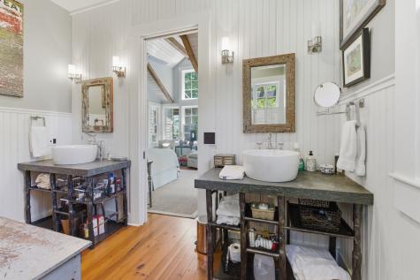 167 Pollywood Lane Sewanee TN 37375