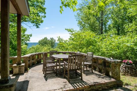 167 Pollywood Lane Sewanee TN 37375