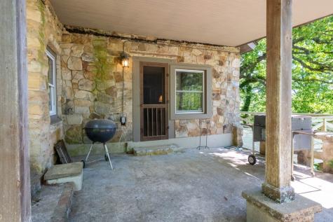 167 Pollywood Lane Sewanee TN 37375