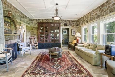 167 Pollywood Lane Sewanee TN 37375