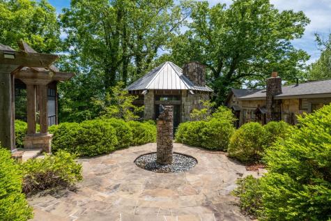 167 Pollywood Lane Sewanee TN 37375