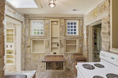 167 Pollywood Lane Sewanee TN 37375