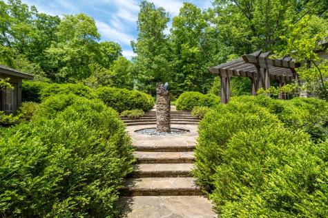 167 Pollywood Lane Sewanee TN 37375