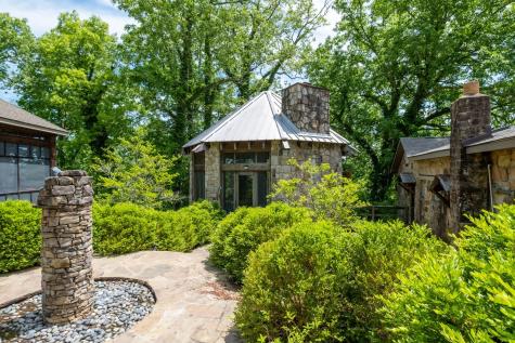 167 Pollywood Lane Sewanee TN 37375