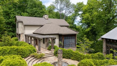 167 Pollywood Lane Sewanee TN 37375