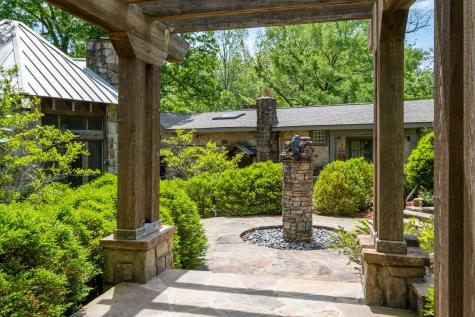 167 Pollywood Lane Sewanee TN 37375