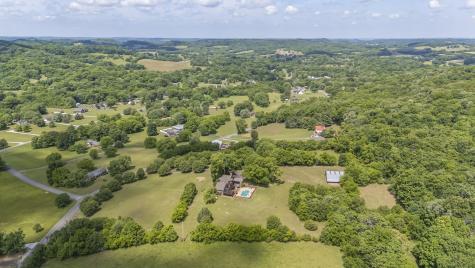 1979 Buck Daniels Road Culleoka TN 38451
