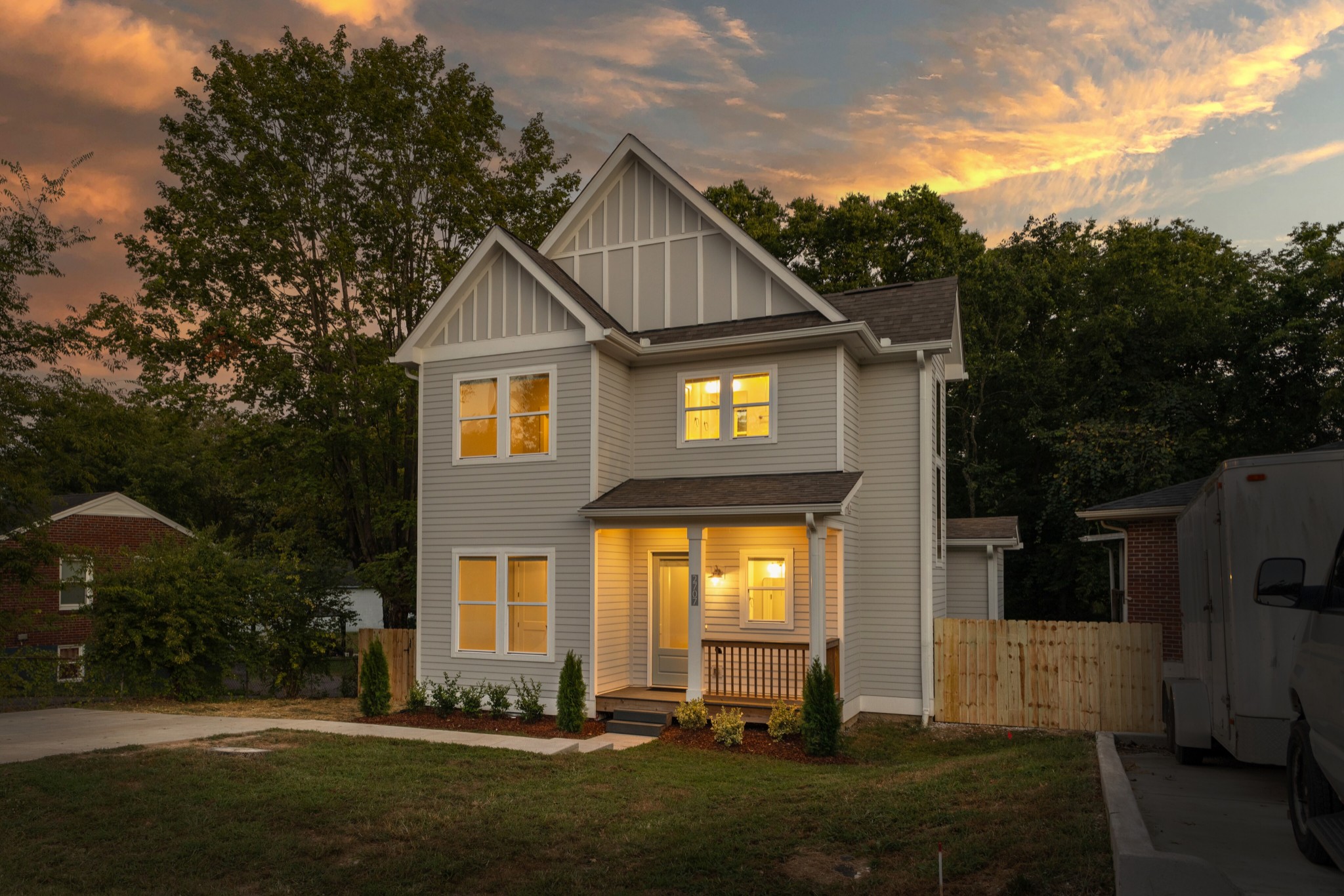 2707 Mckeige Drive Nashville TN 37214