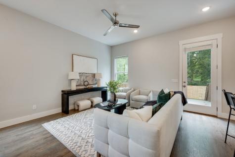 2707 Mckeige Drive Nashville TN 37214