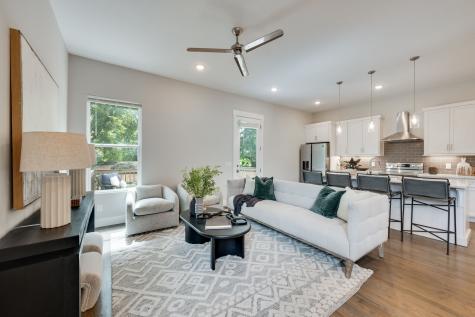 2707 Mckeige Drive Nashville TN 37214