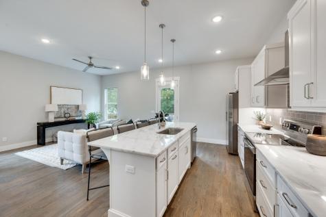 2707 Mckeige Drive Nashville TN 37214