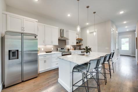 2707 Mckeige Drive Nashville TN 37214