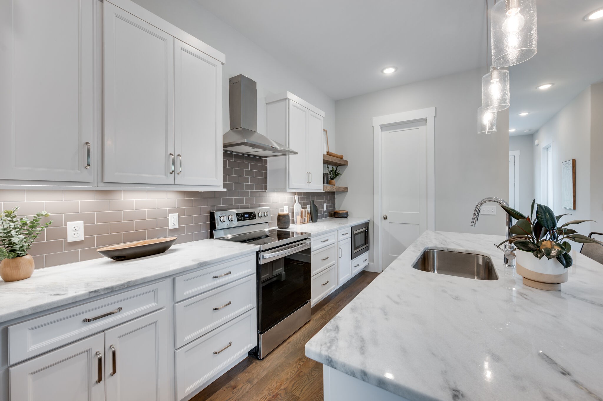 2707 Mckeige Drive Nashville TN 37214
