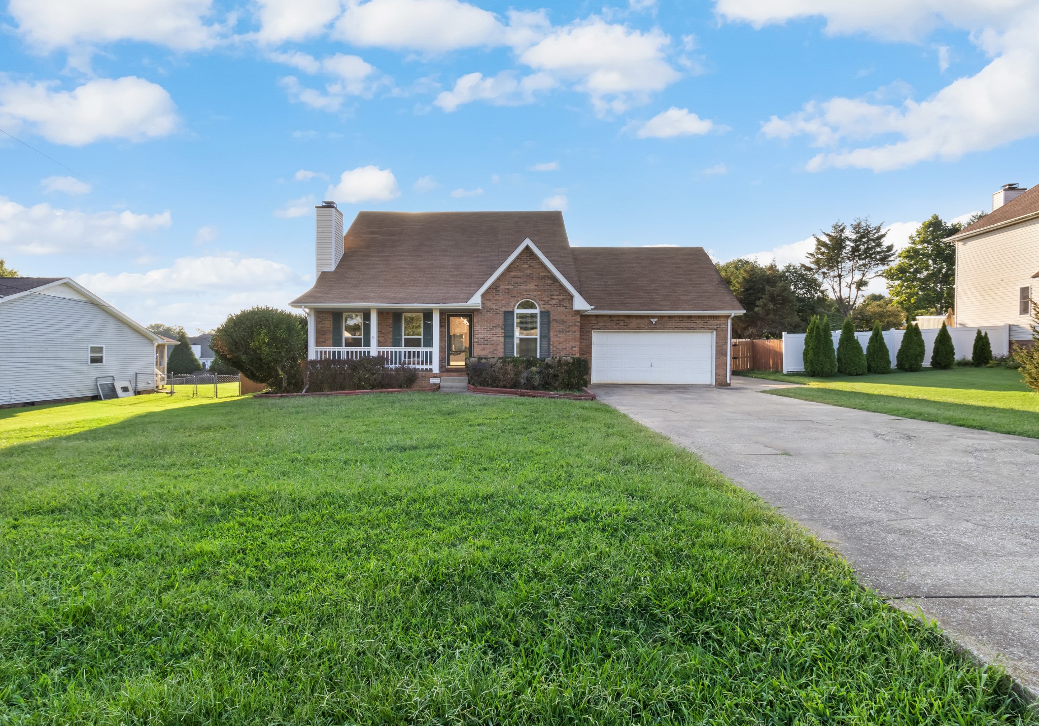 3436 E Henderson Way Clarksville TN 37042