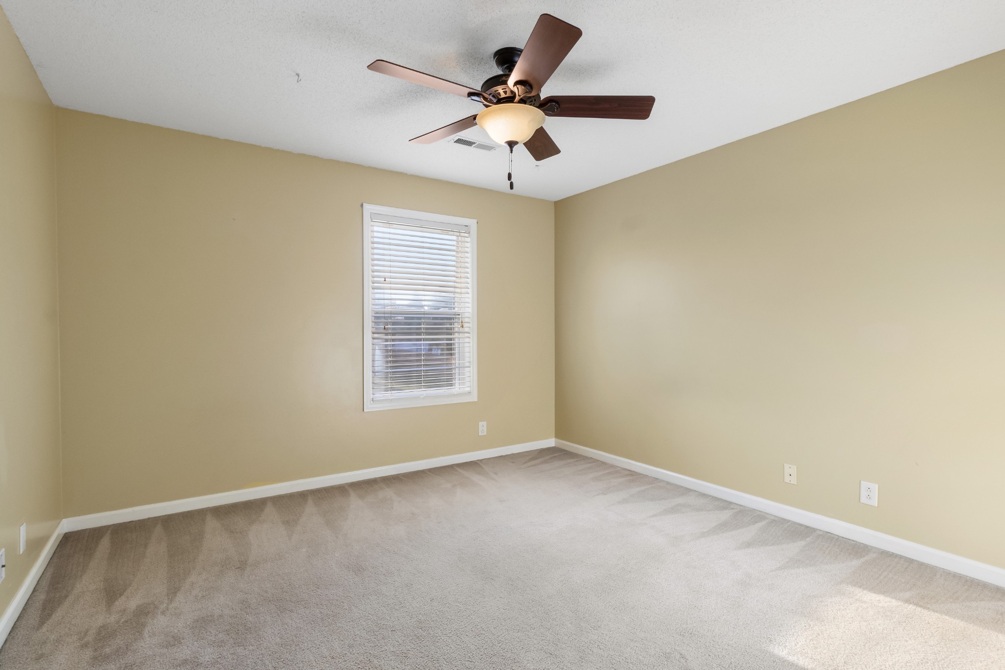 3436 E Henderson Way Clarksville TN 37042