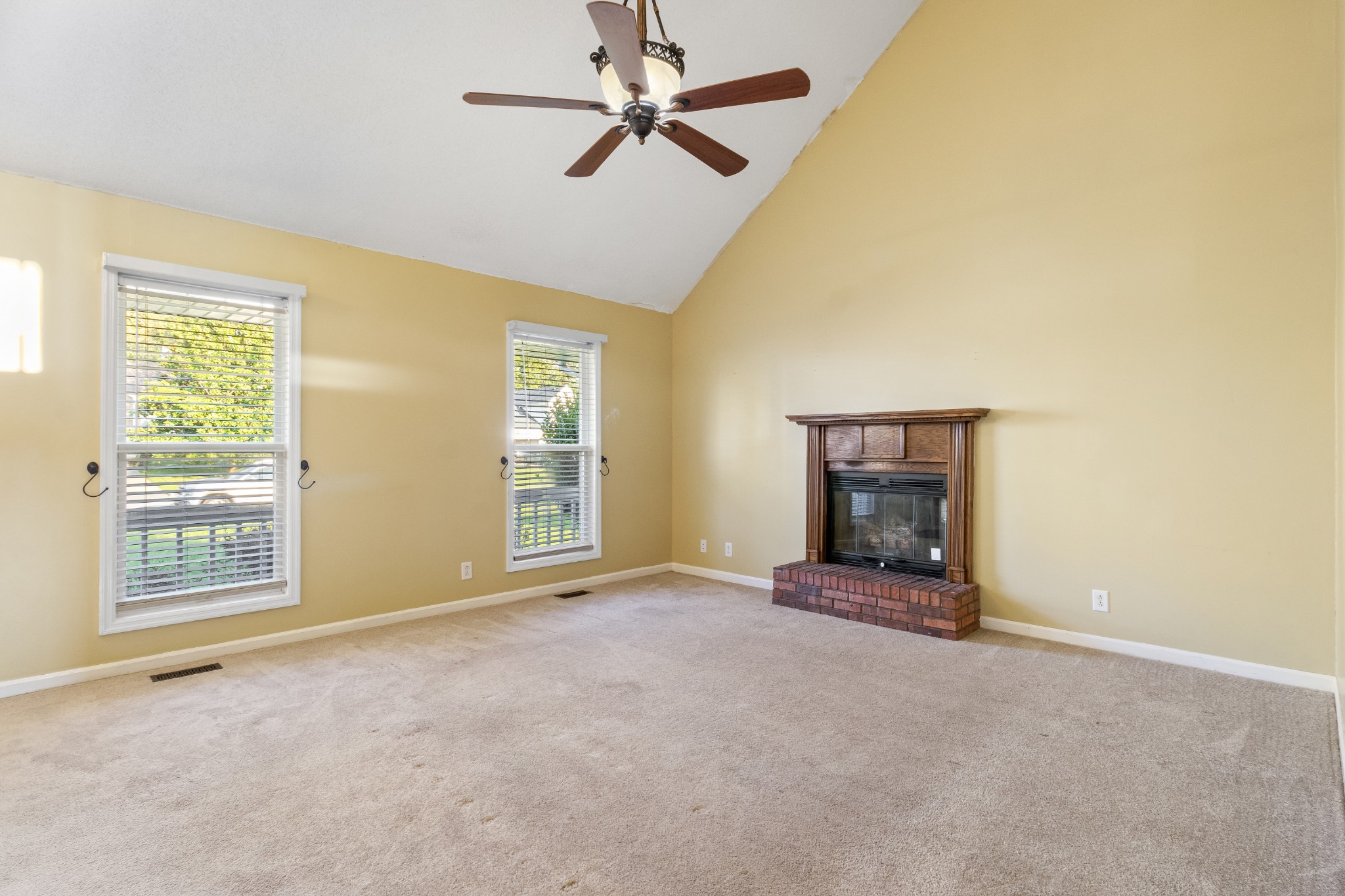 3436 E Henderson Way Clarksville TN 37042
