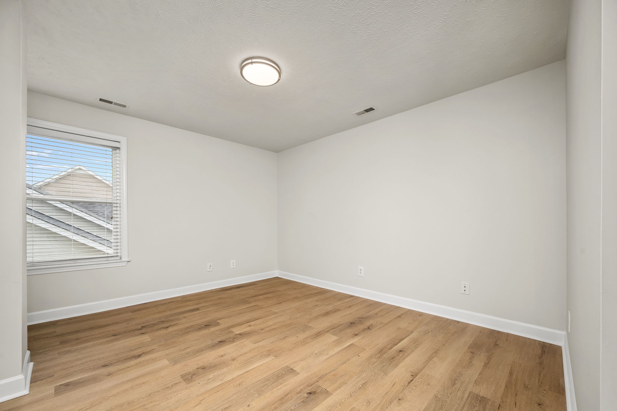 1422 Beaconcrest Circle Murfreesboro TN 37128