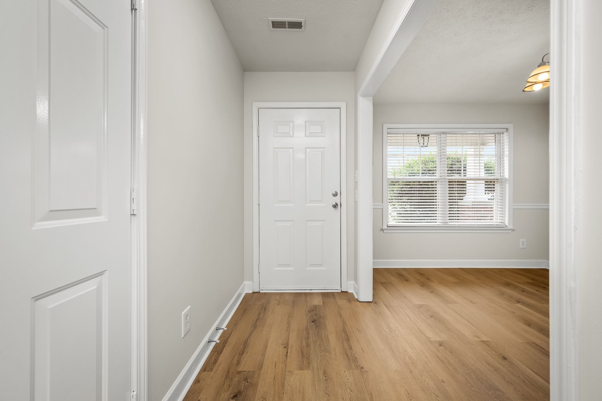 1422 Beaconcrest Circle Murfreesboro TN 37128