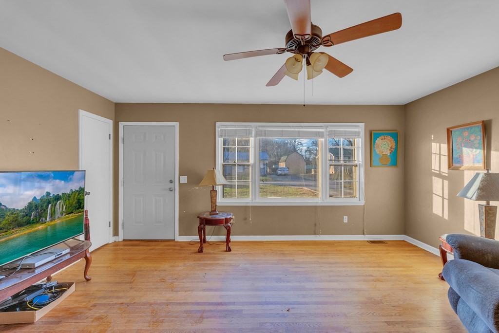 234 Virginia Avenue Sparta TN 38583