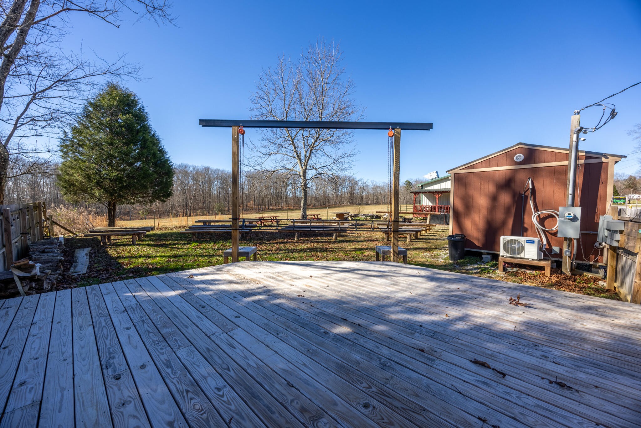 6735 Wassom Memorial Highway Grandview TN 37337