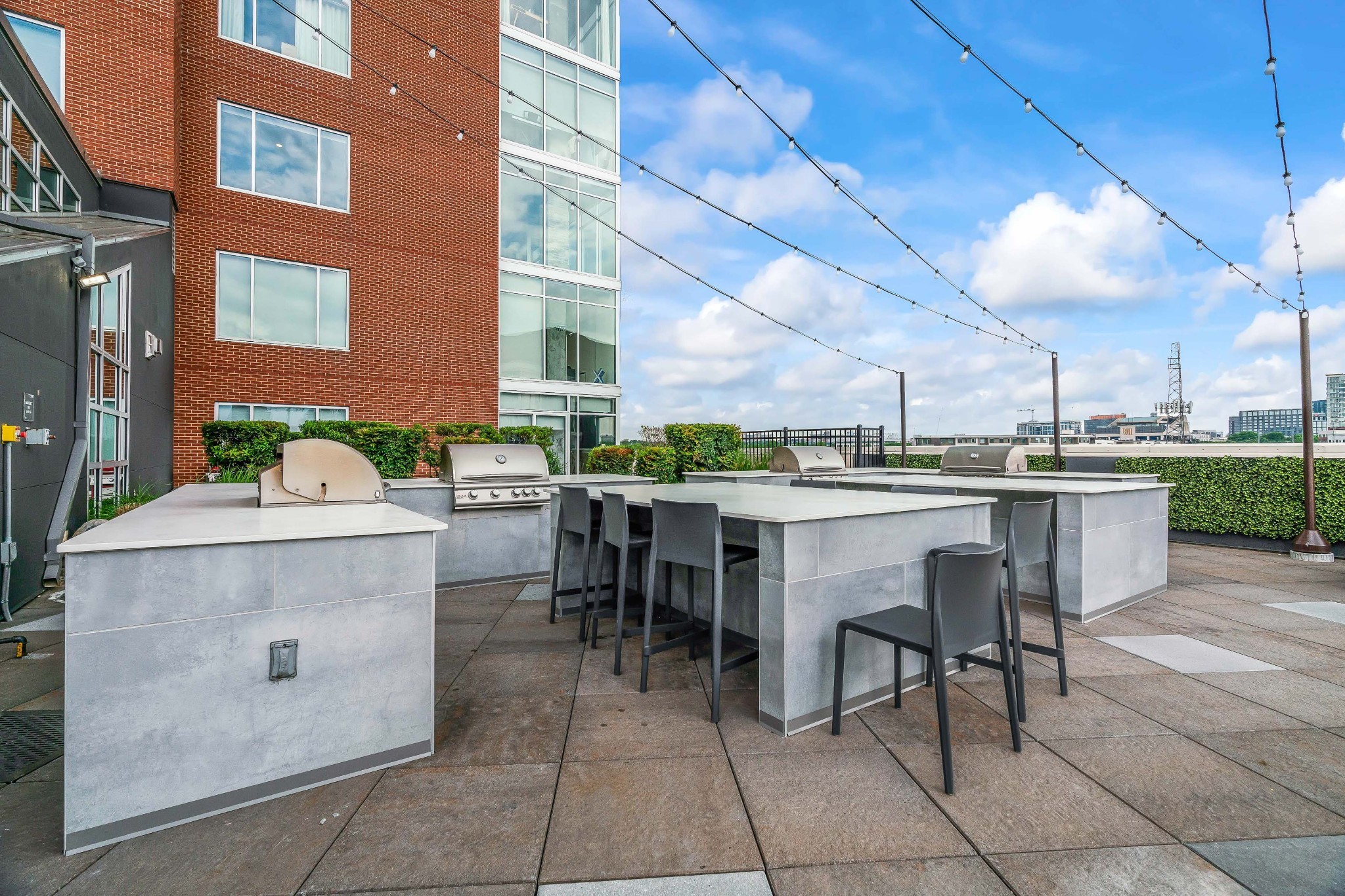 600 12th Ave, S Nashville TN 37203