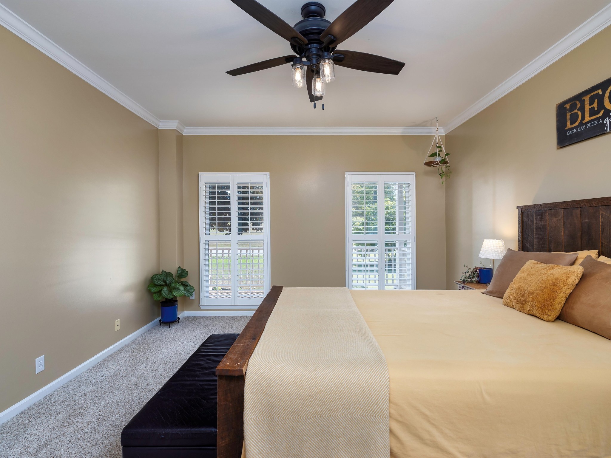 9725 Dogwood Drive Bon Aqua TN 37025