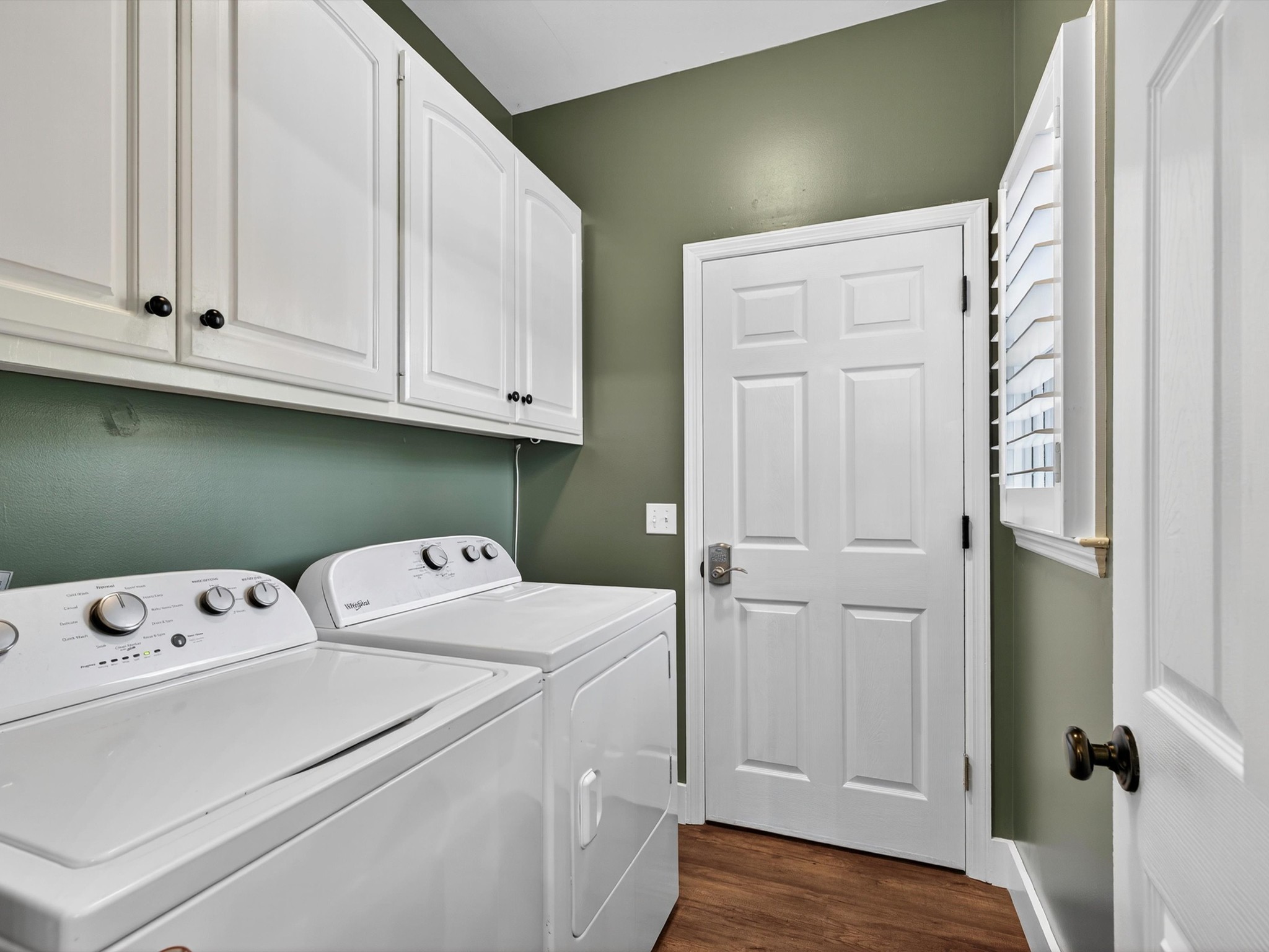 9725 Dogwood Drive Bon Aqua TN 37025