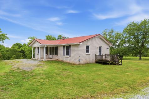 150 Mutt Road White Bluff TN 37187