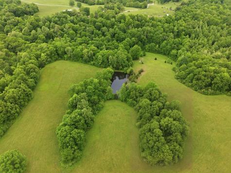 150 Mutt Road White Bluff TN 37187