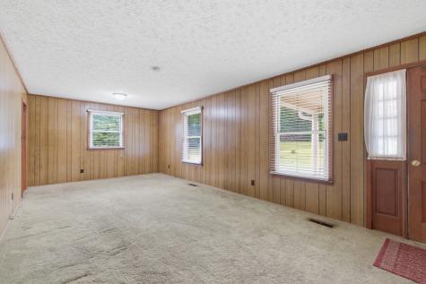 150 Mutt Road White Bluff TN 37187