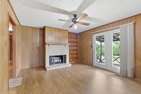 150 Mutt Road White Bluff TN 37187