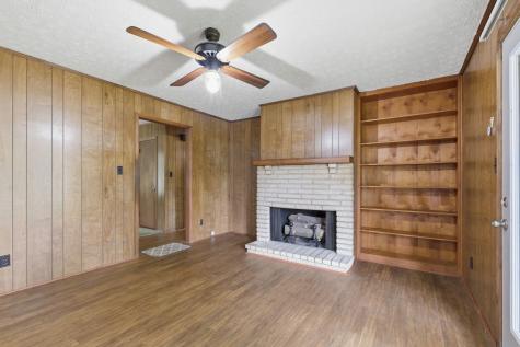 150 Mutt Road White Bluff TN 37187