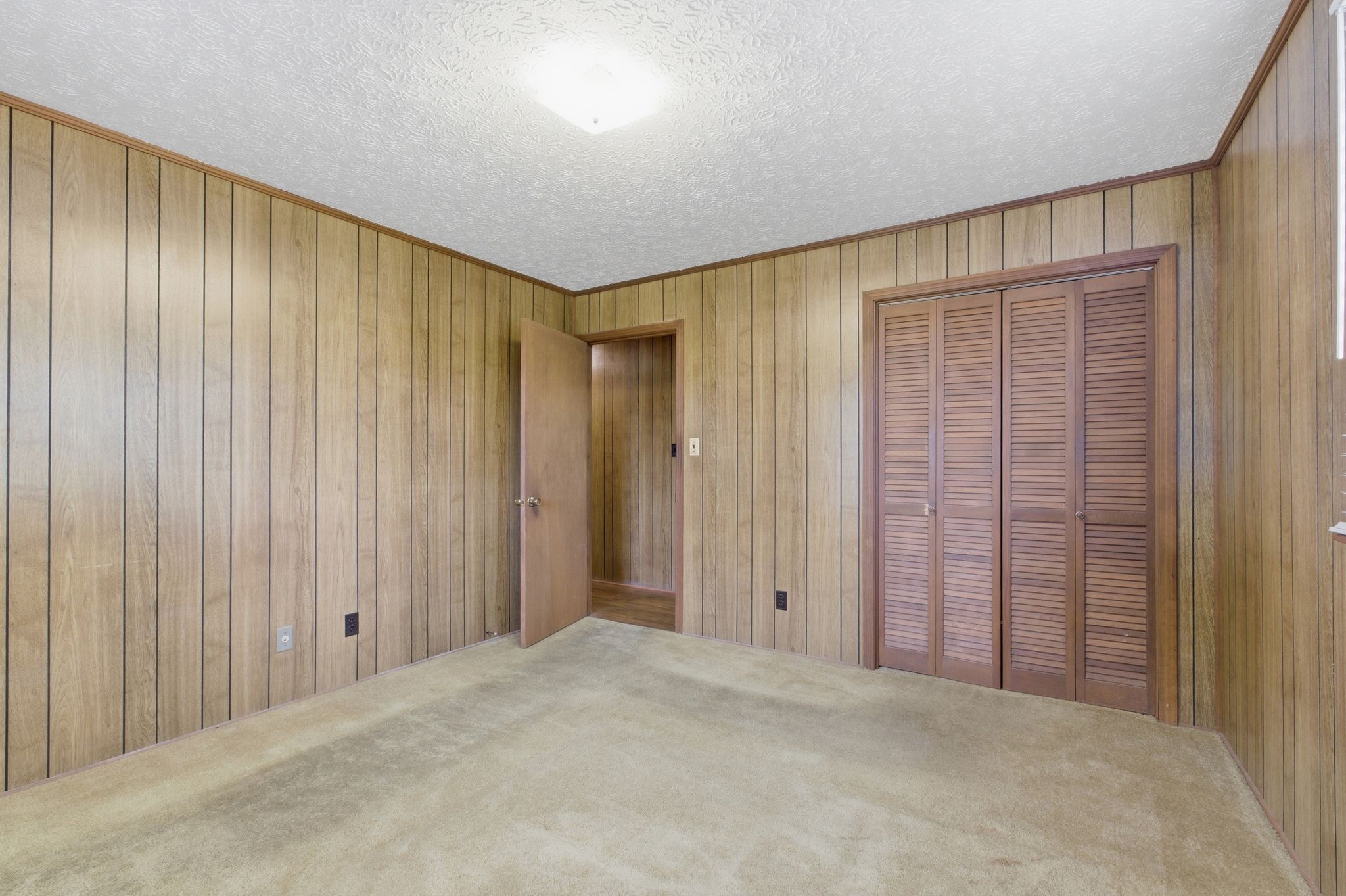 150 Mutt Road White Bluff TN 37187