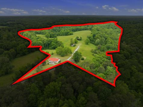 150 Mutt Road White Bluff TN 37187