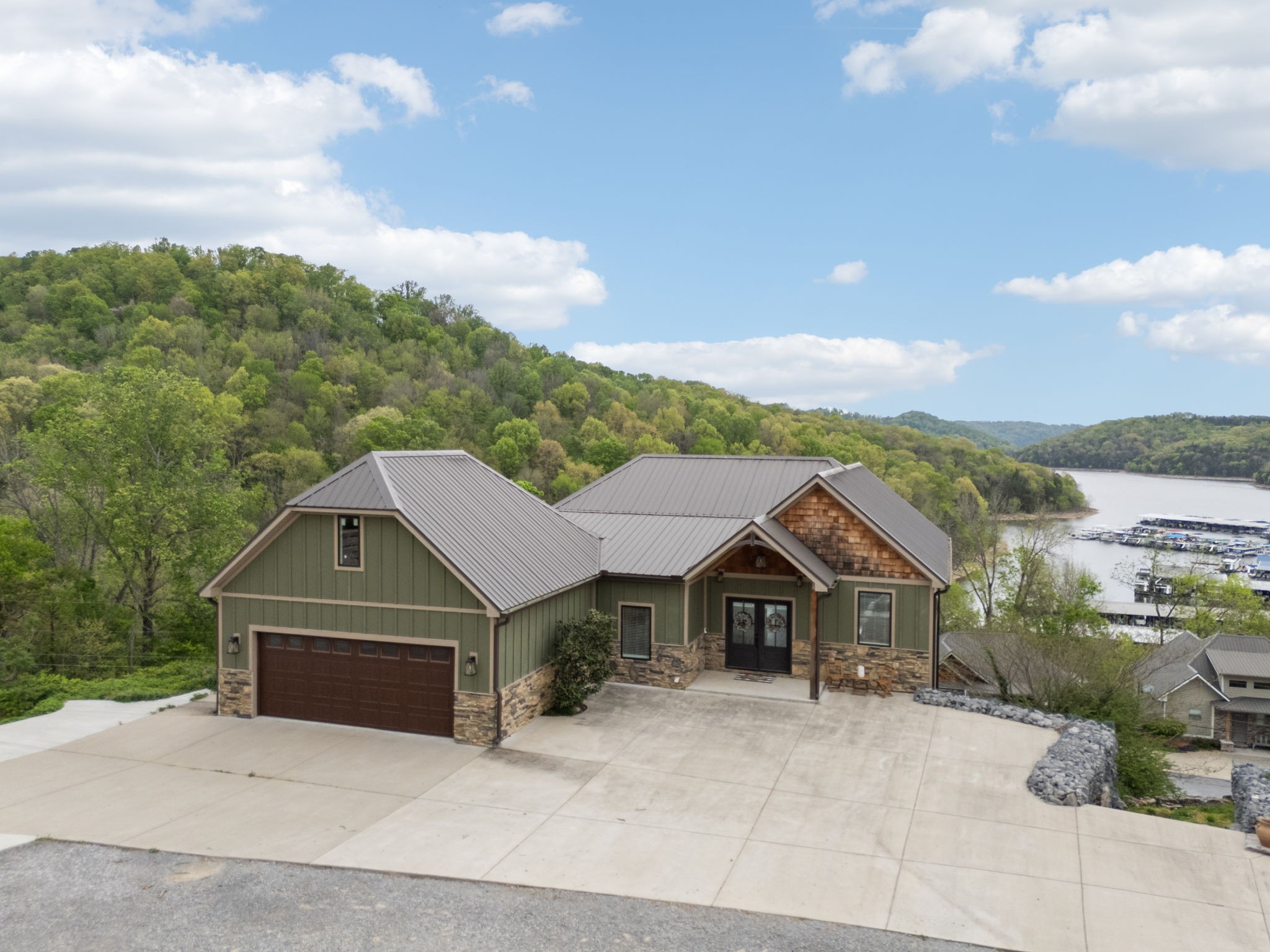 1010 Old Casey Cove Road Smithville TN 37166