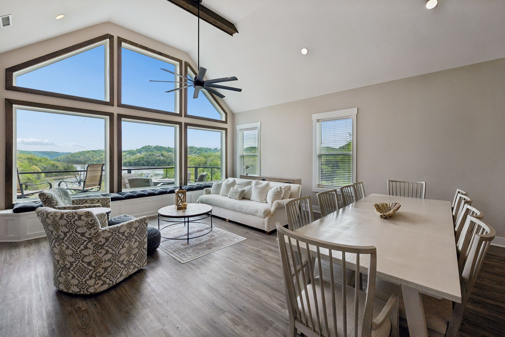 1010 Old Casey Cove Road Smithville TN 37166