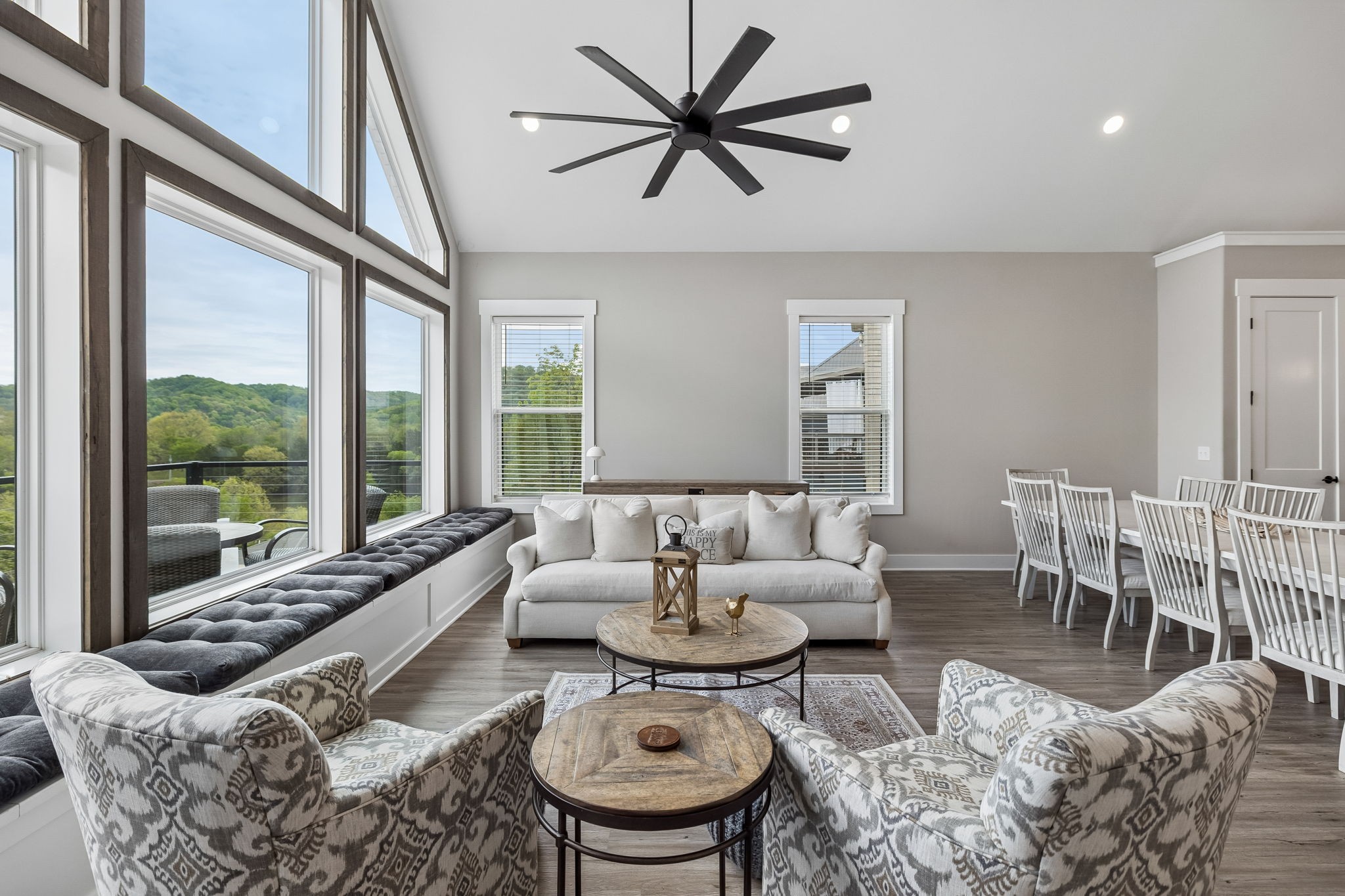 1010 Old Casey Cove Road Smithville TN 37166