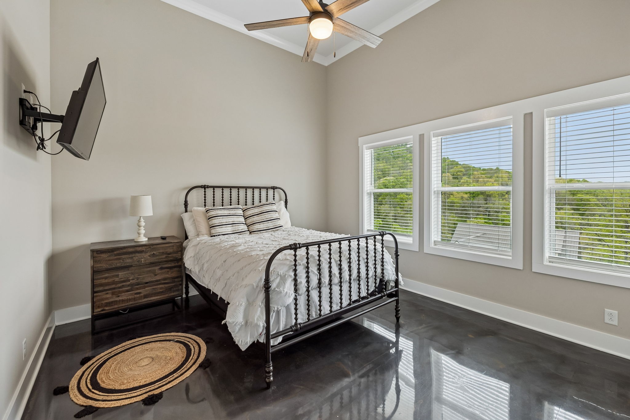 1010 Old Casey Cove Road Smithville TN 37166