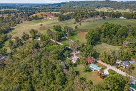 144 Fraizier Road Livingston TN 38570